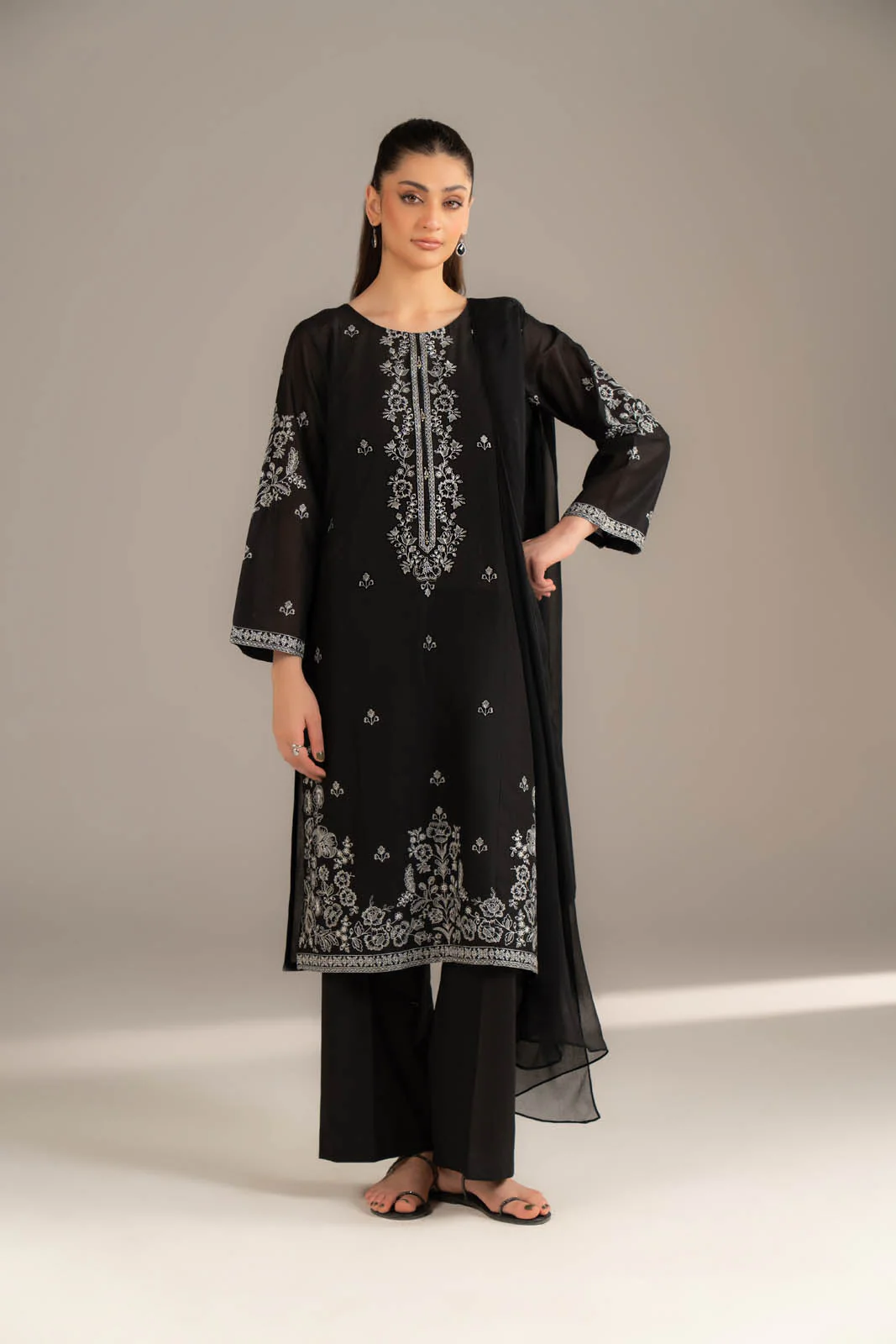 FAYRA 3-PIECE - Image 3