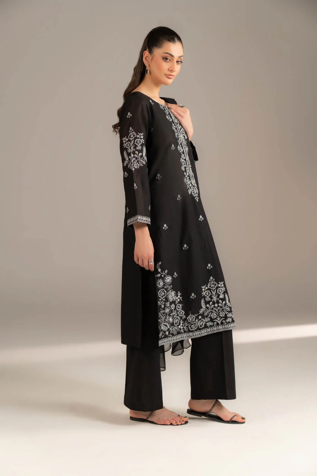 FAYRA 3-PIECE - Image 4