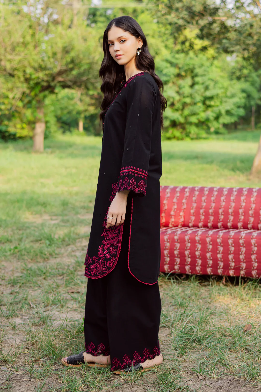 Husn 2-PIECE - Image 6