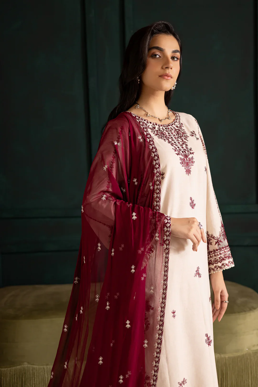 INARA  3-PIECE EMBROIDERED - Image 6