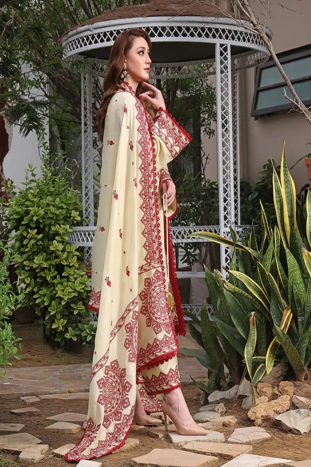 Mehrunisa 3-PIECE - Image 6