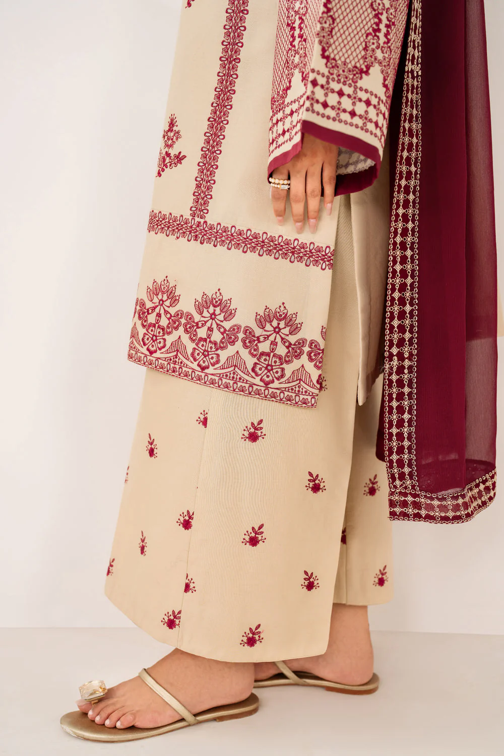 KIYANA 3-PIECE - Image 4