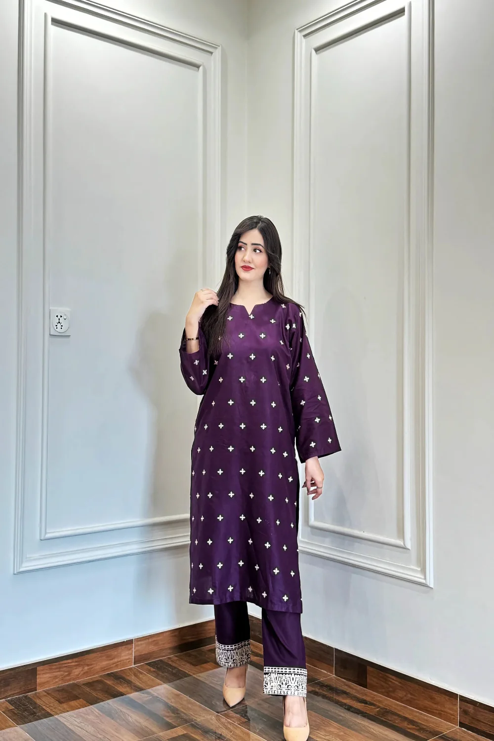 Nyra 2-PIECE - Image 4