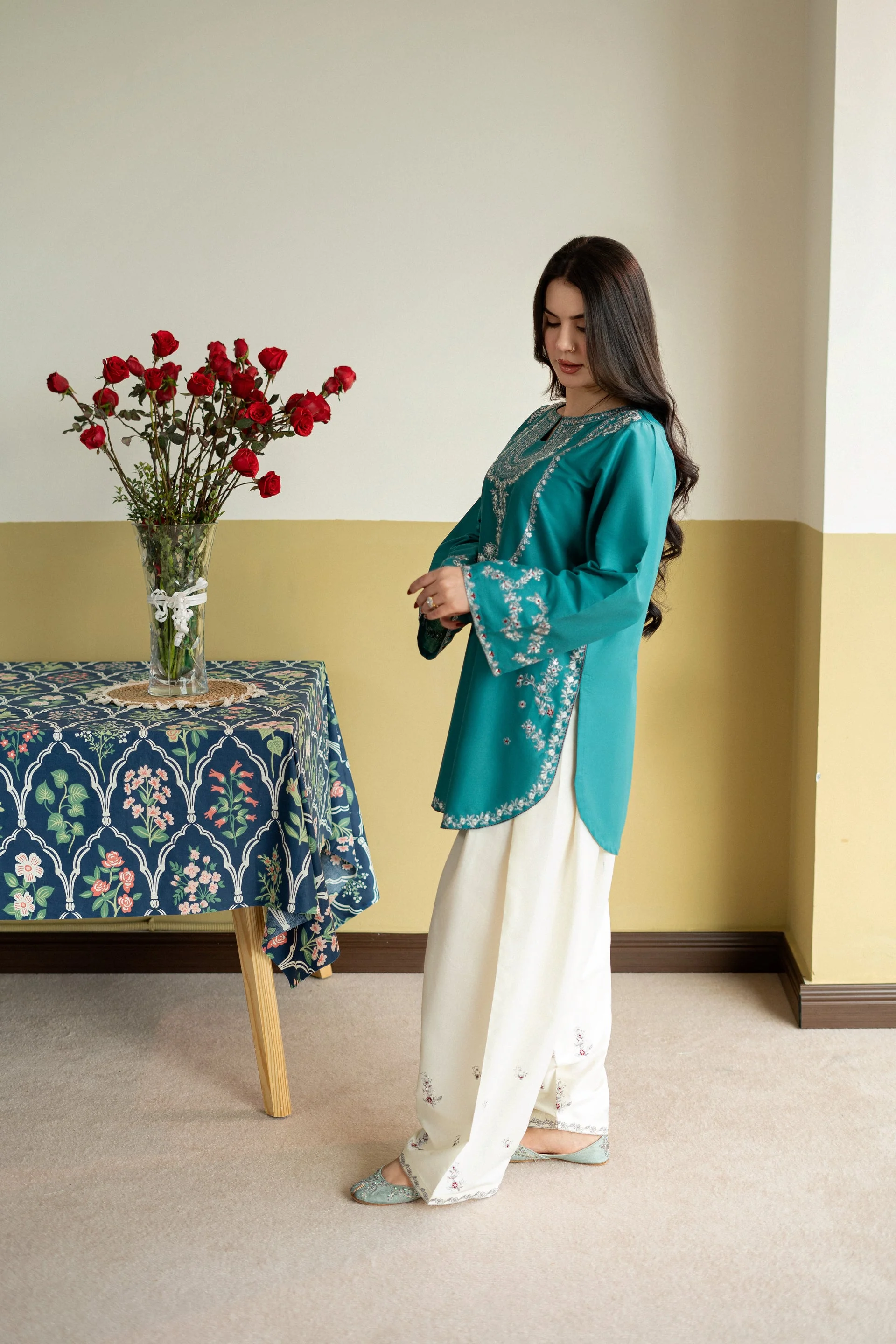 PARISA 2-PIECE - Image 4